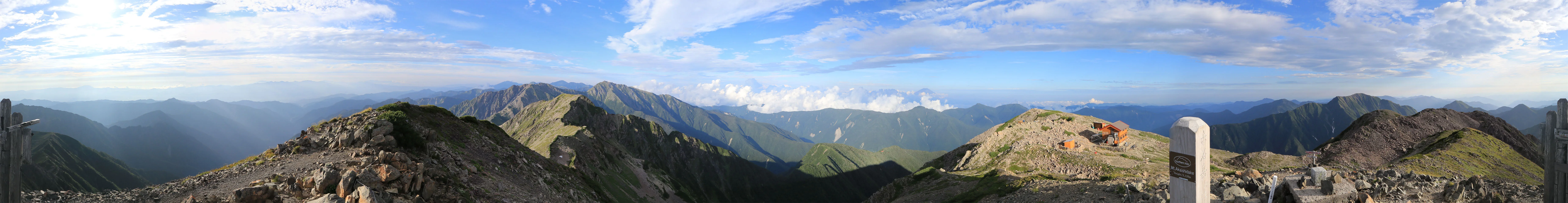 赤石岳からのパノラマ写真