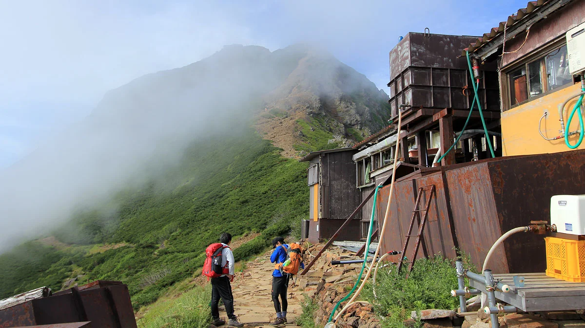 赤岳展望荘からの赤岳