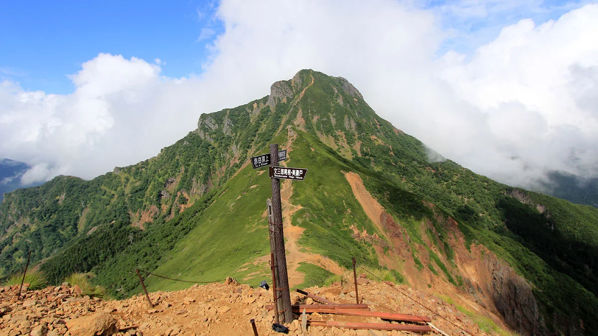 文三郎尾根・美濃戸への分岐地点