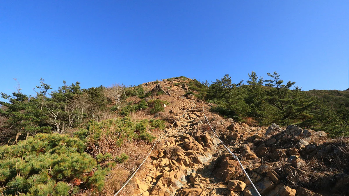 七合目手前の上り道