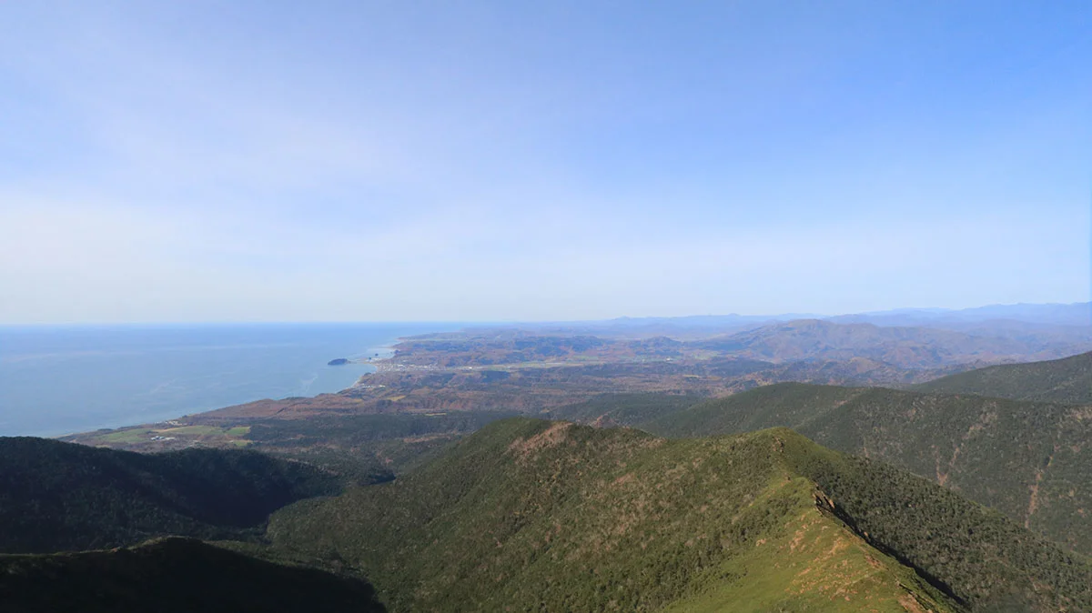 吉田岳から西側の展望