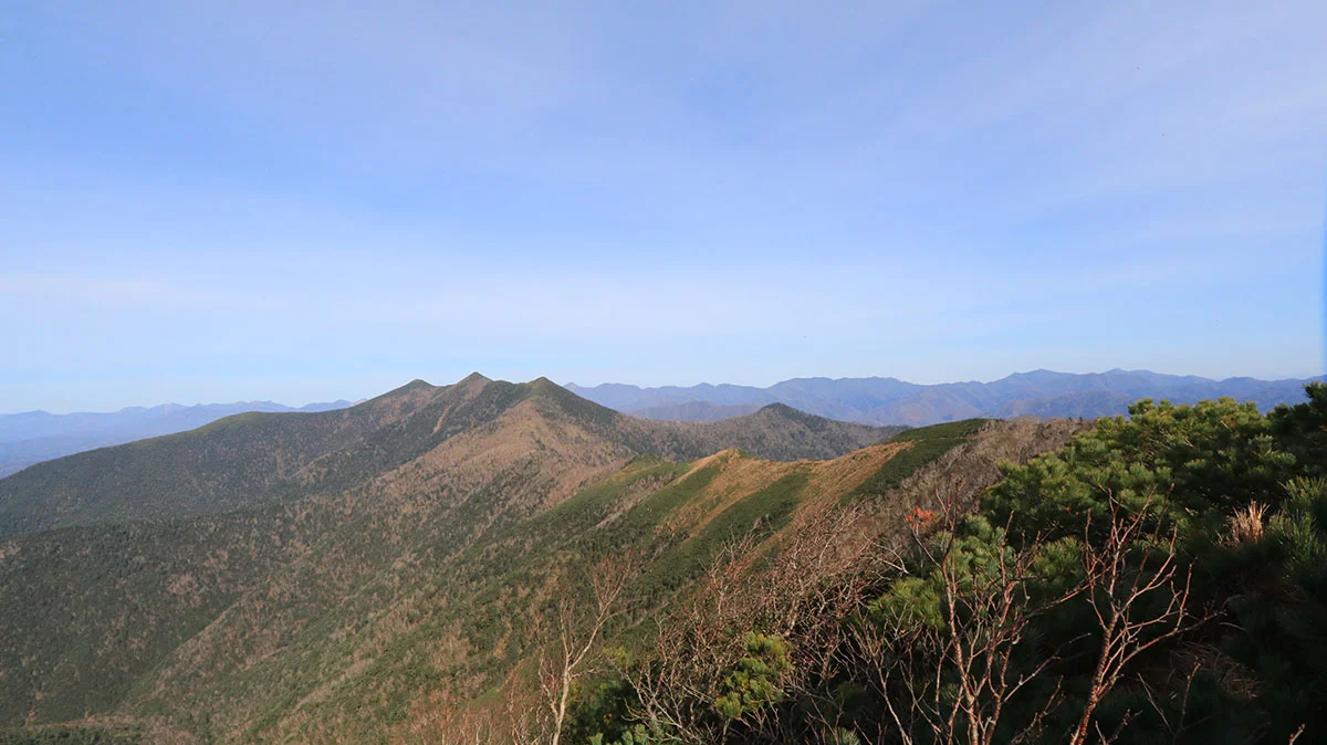 北側ピンネシリ方面の展望