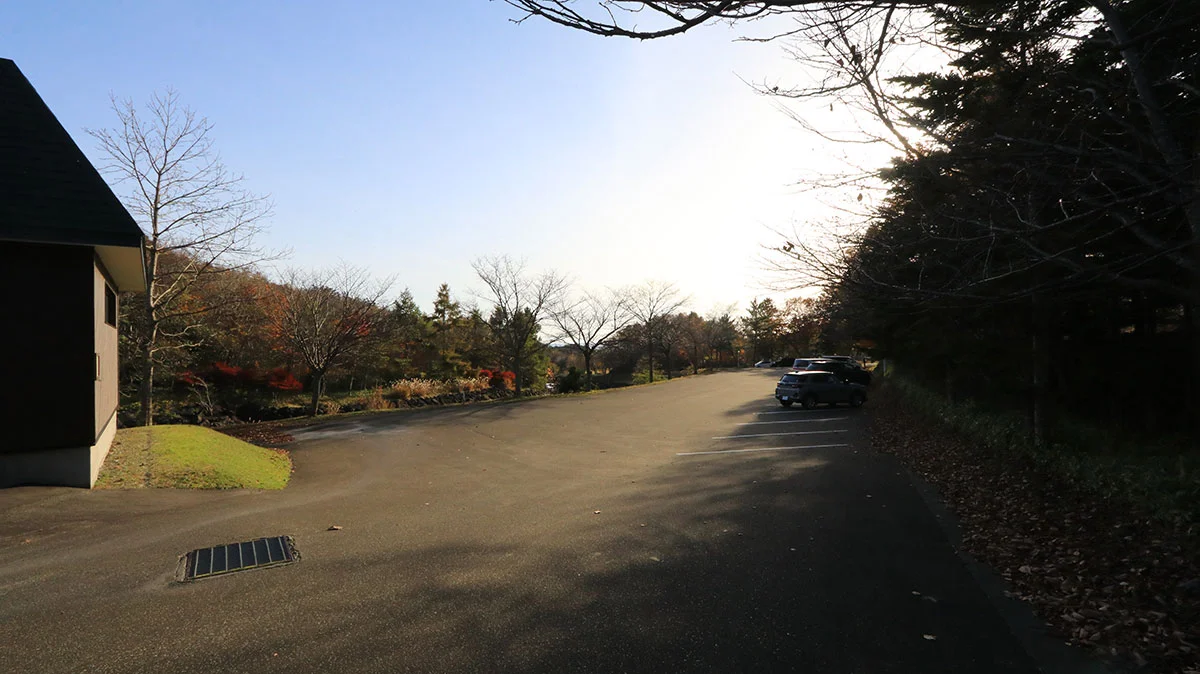 アポイ岳ジオパークビジターセンター登山者用駐車場