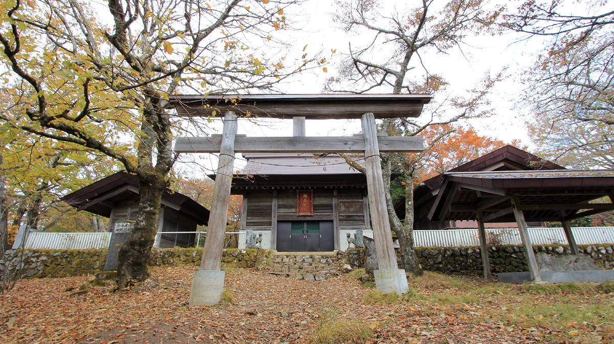 山頂の武甲山御嶽神社