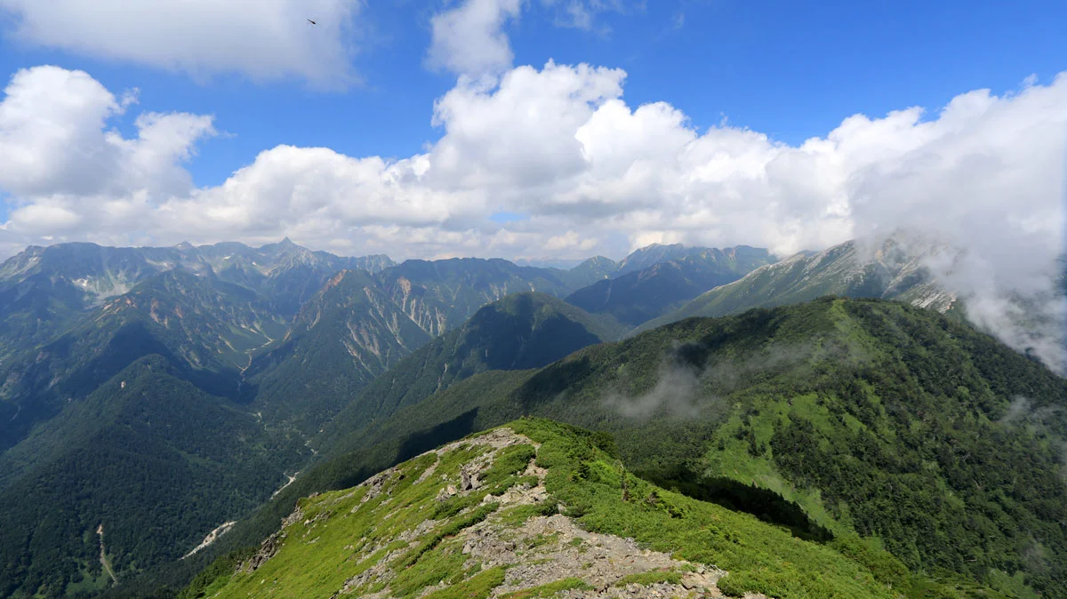 常念岳と槍ヶ岳の眺望