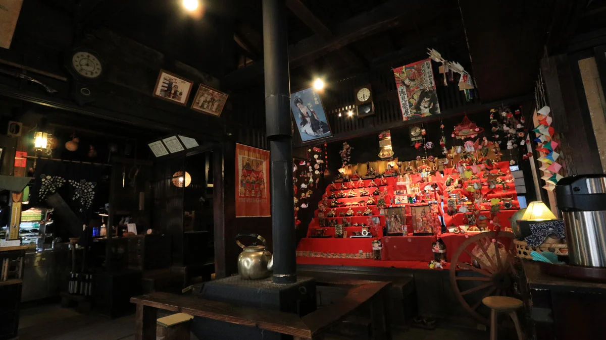 浅見茶屋の内装