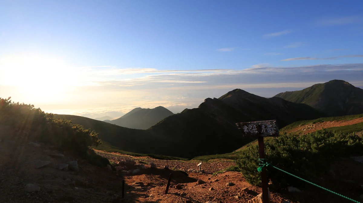 常念岳と横通岳
