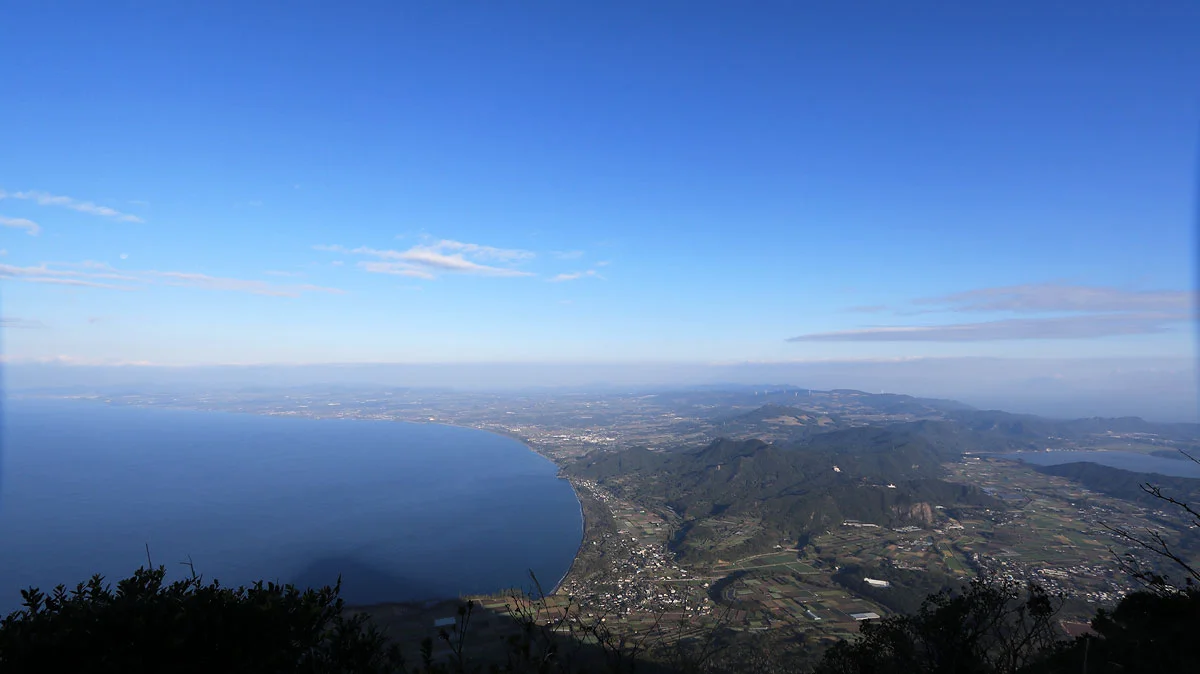 枕崎方面へと伸びる海岸線の展望
