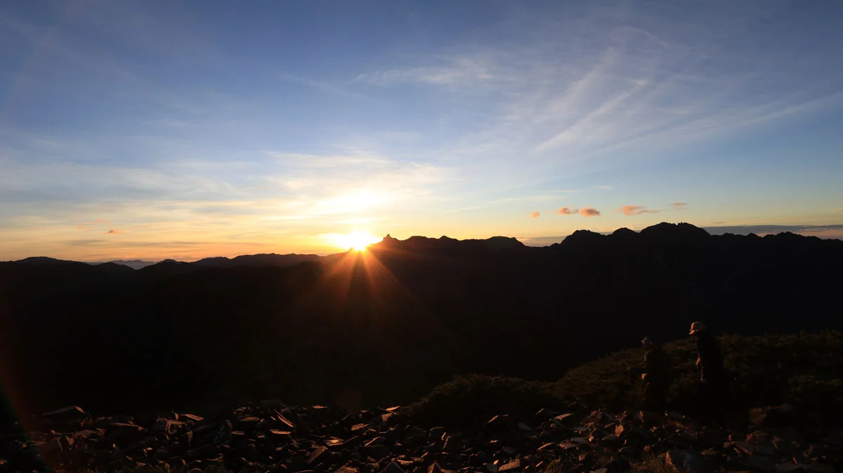 笠ヶ岳山頂からのご来光
