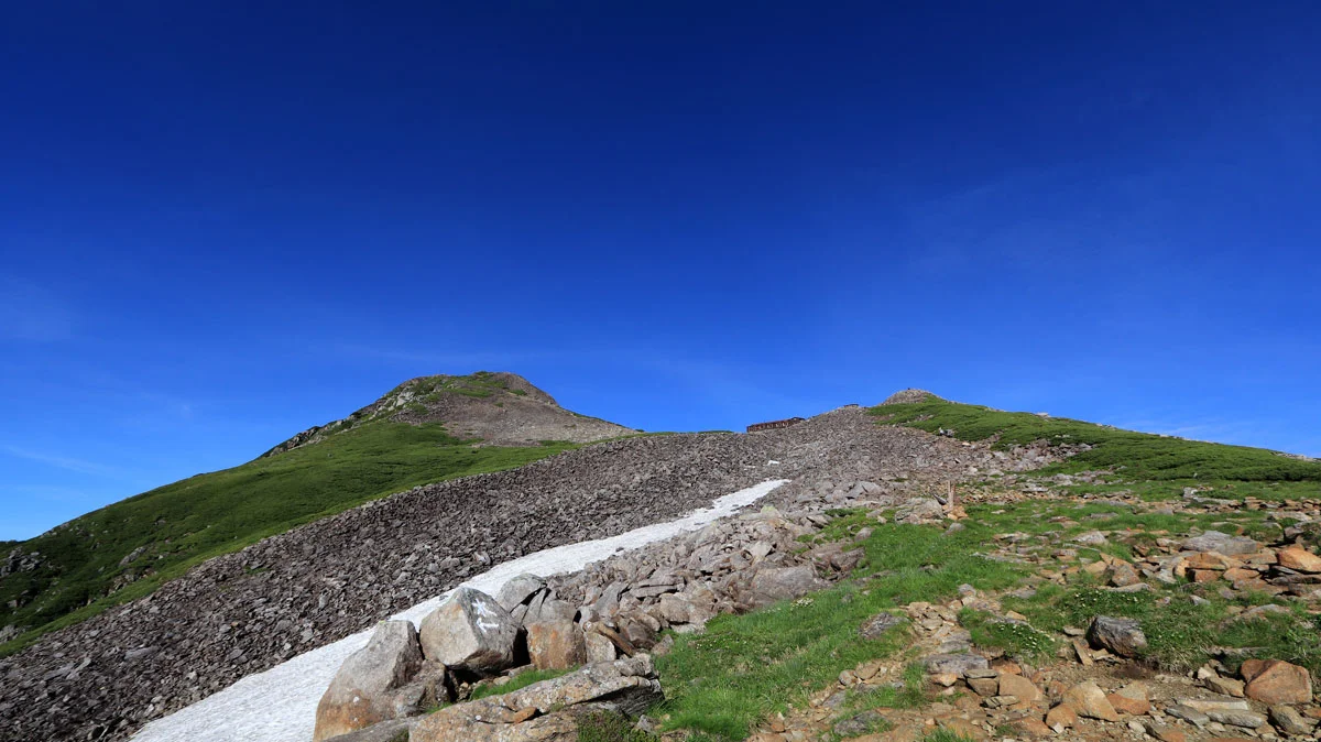 テント場から見た笠ヶ岳