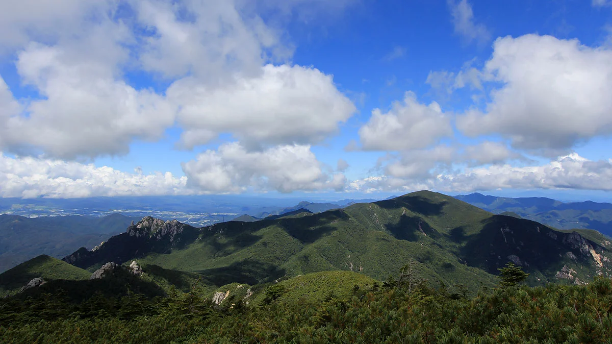 金峰山登山道からの展望