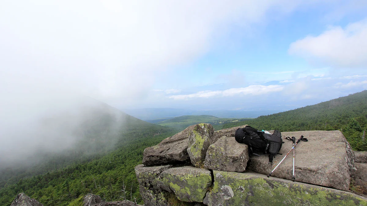 縞枯山の展望台