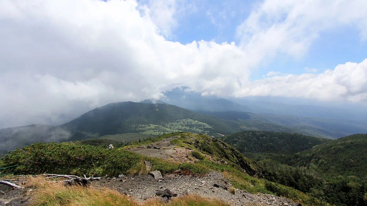 北横岳から南側の展望
