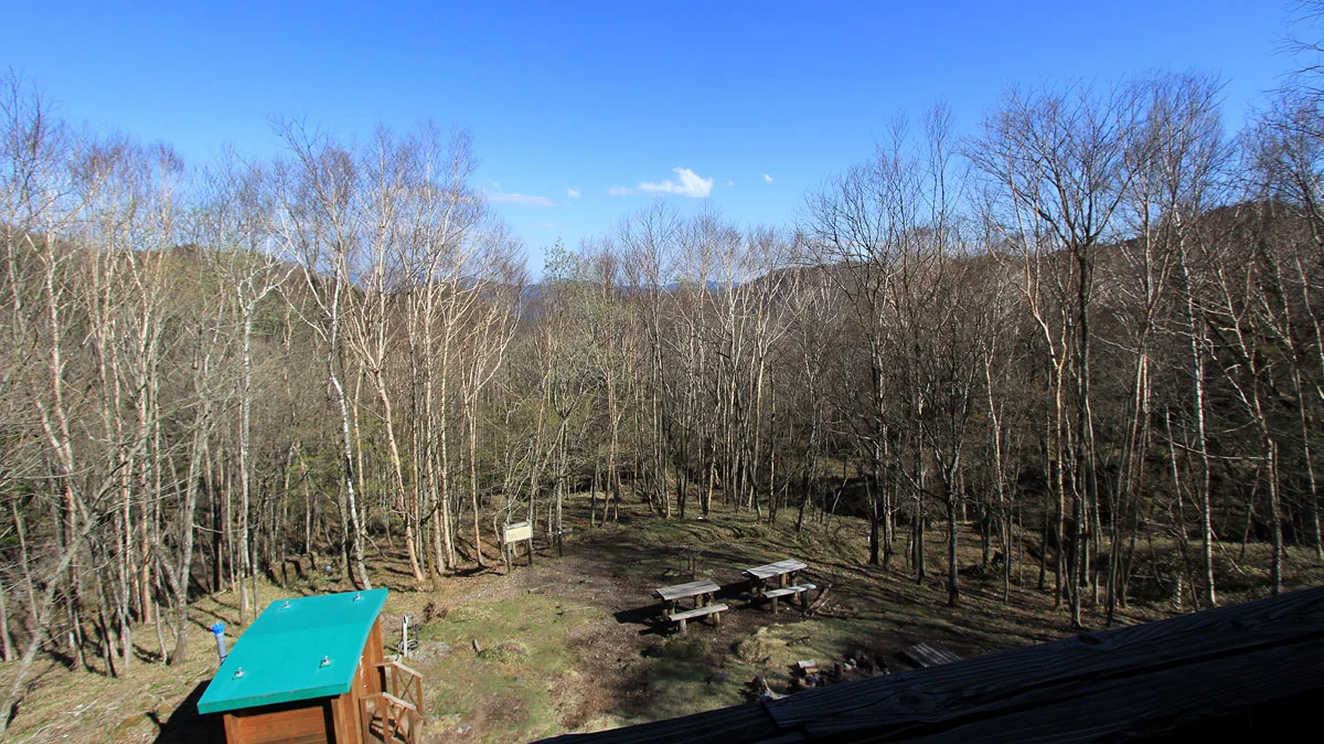 庚申山荘バルコニーからの風景