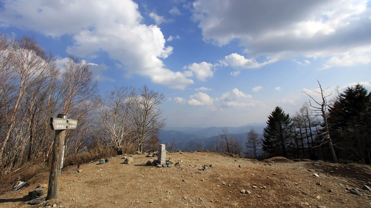 七ッ石山の山頂