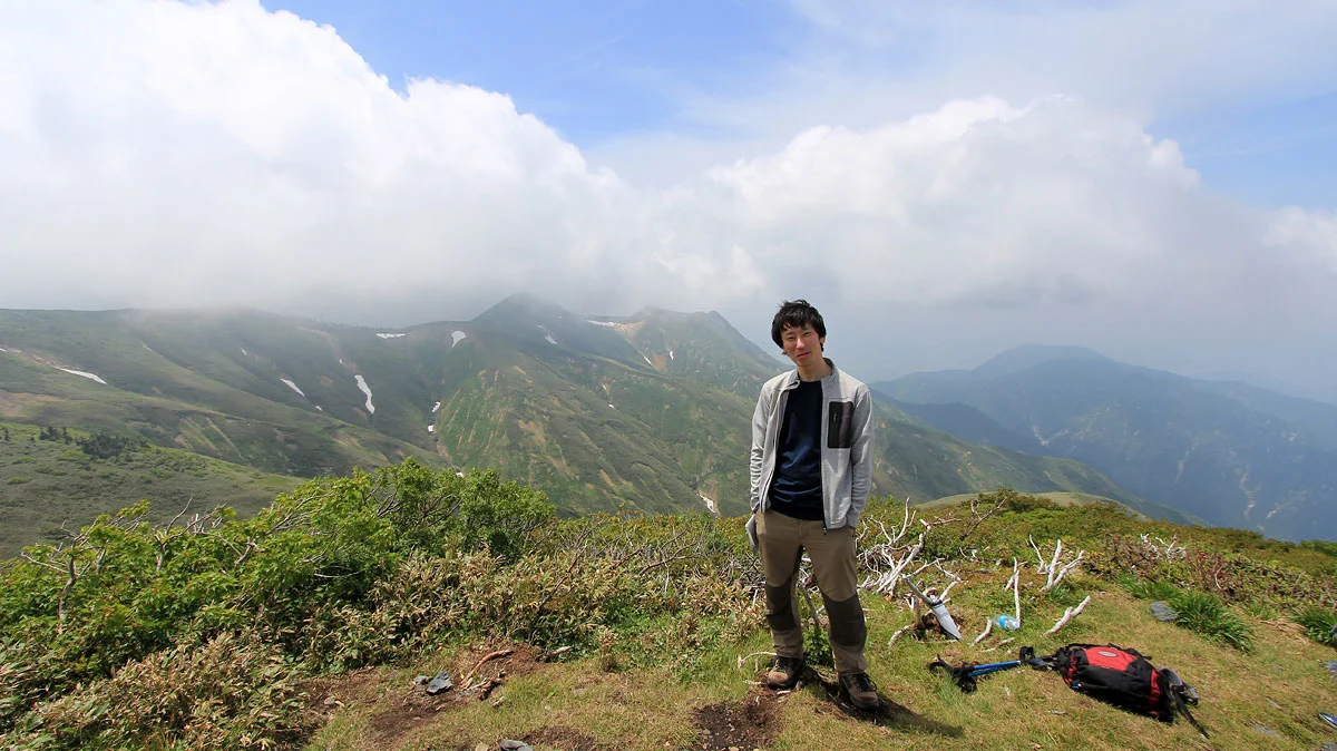 割引岳をバックに記念撮影