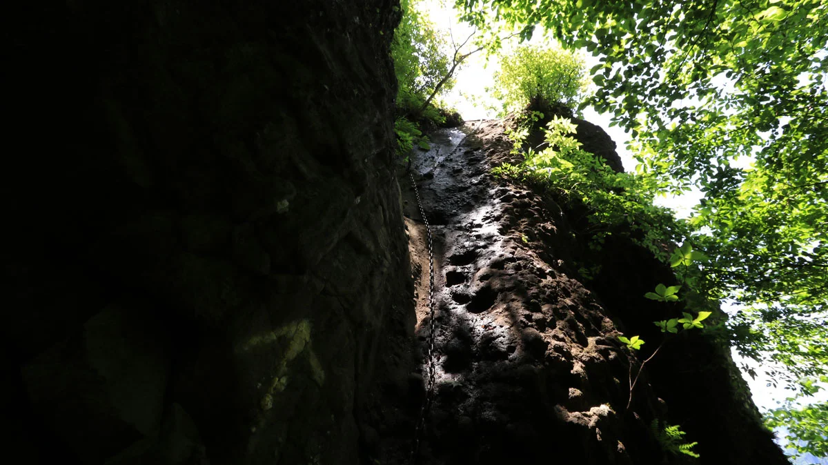 見晴手前の鎖場