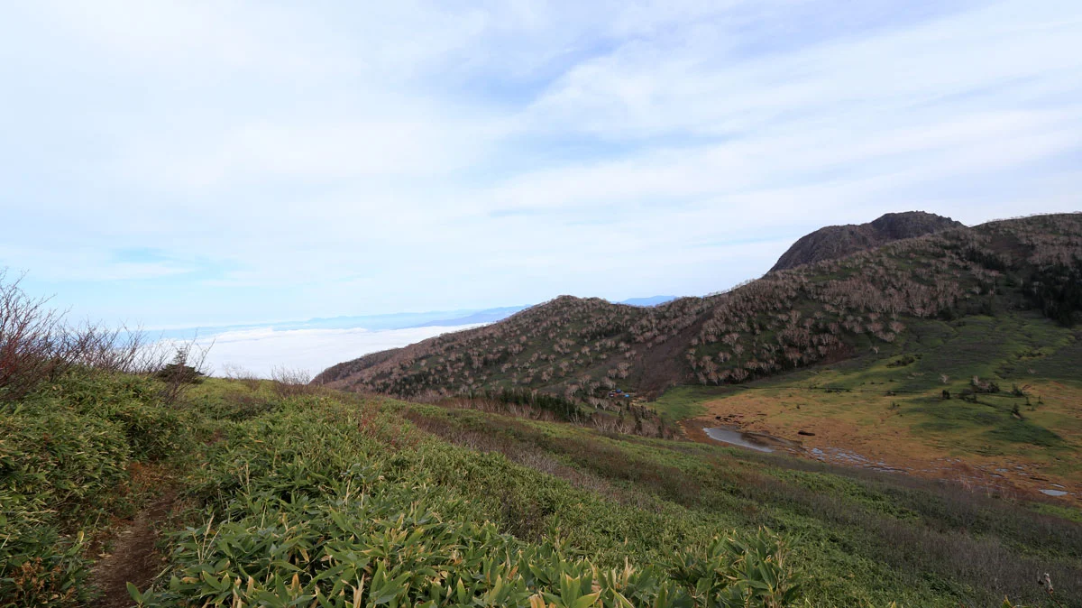 黒沢池と黒沢池ヒュッテ