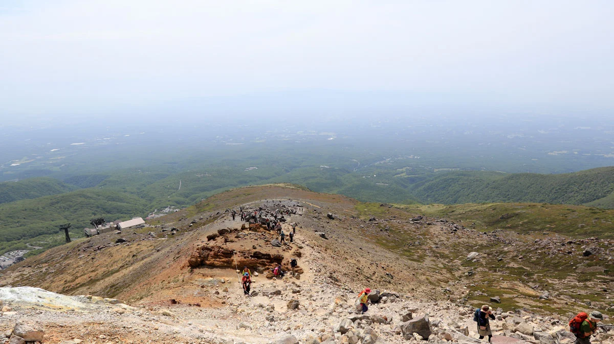 茶臼岳登山道からの展望