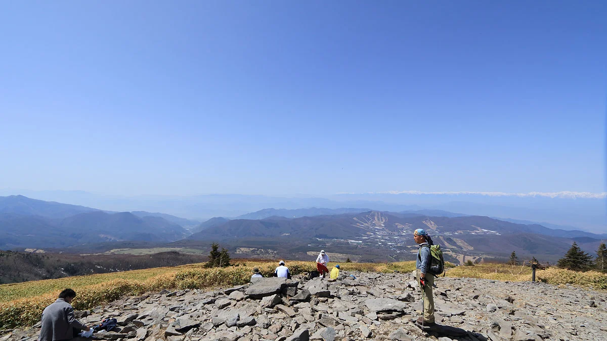 根子岳山頂