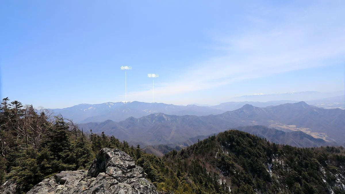 金峰山と瑞牆山