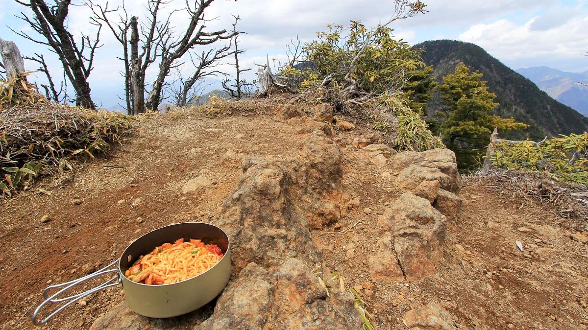 スパゲティと皇海山