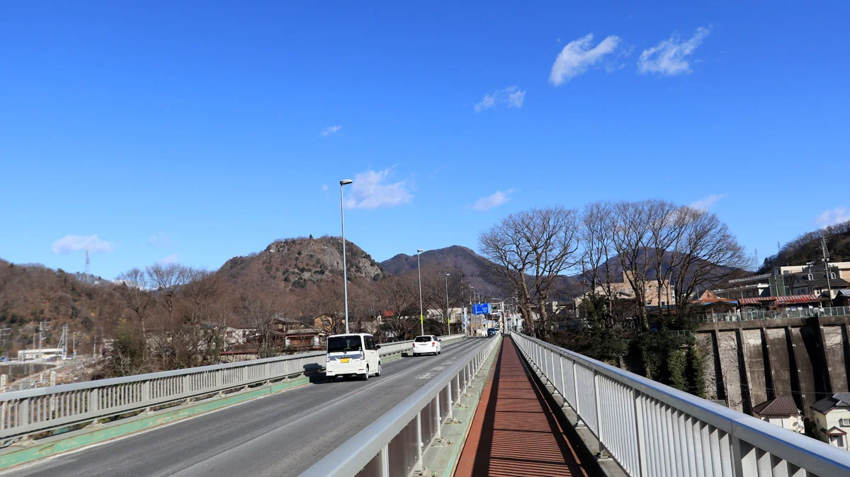 大月駅までの道