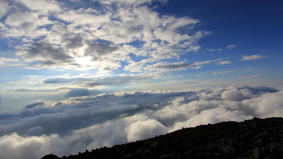 夕暮れ前の雲海