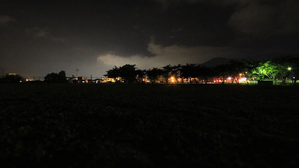 茅野市運動公園の「自由広場」