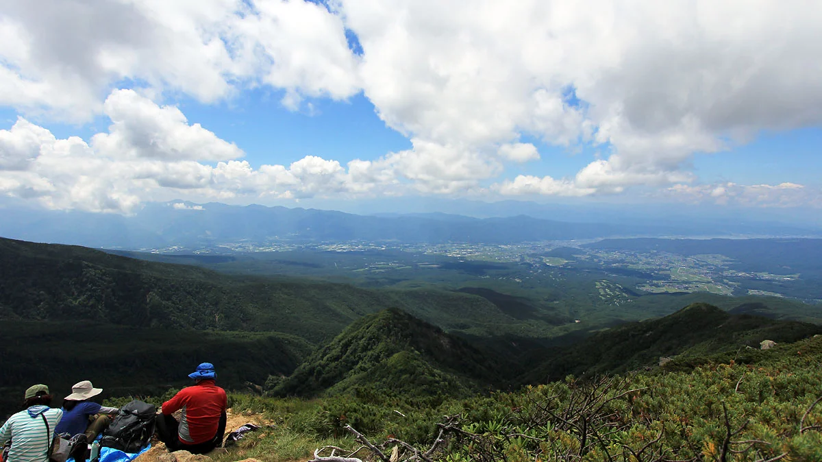 西天狗岳からみた茅野市街
