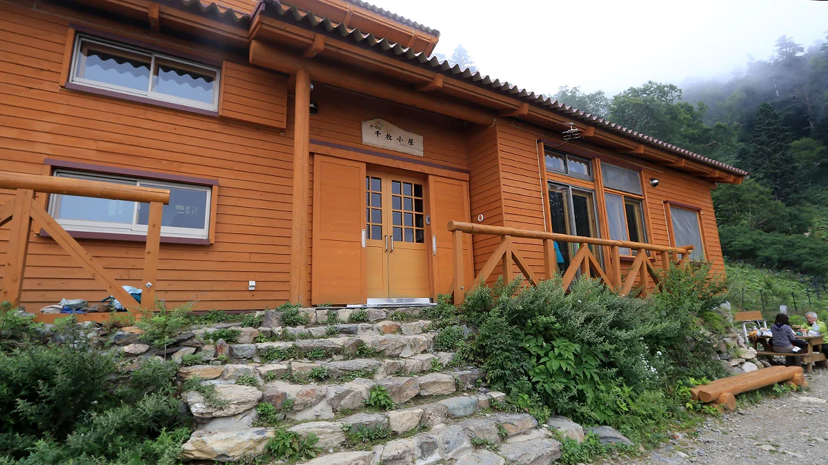 千枚小屋