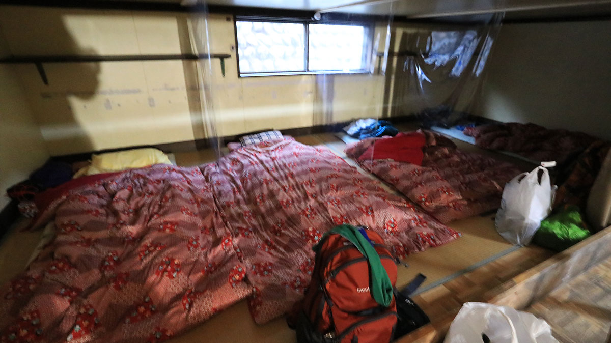 五竜山荘の寝室